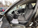 Used 2016 Nissan Rogue SV w/ SV Premium Package image 4