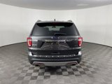 Used 2016 Ford Explorer XLT w/ Equipment Group 202A image 4