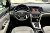 Used 2017 Hyundai Elantra SE image 5