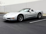 Used 2000 Chevrolet Corvette Convertible image 2