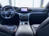 Used 2020 Ford Explorer XLT w/ Equipment Group 202A image 6