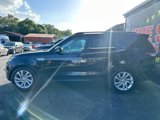 Used 2017 Land Rover Discovery SE image 4