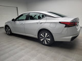 Used 2022 Nissan Altima 2.5 SV image 3