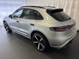 Used 2025 Porsche Macan image 3