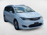 Used 2017 Chrysler Pacifica Limited w/ UConnect Theater Package image 3