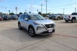 Used 2023 Nissan Rogue SV image 3