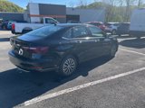 Used 2021 Volkswagen Jetta R-Line image 3