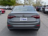 Used 2024 Volkswagen Jetta SE image 5