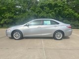 Used 2017 Toyota Camry LE image 2