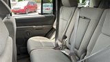 Used 2007 Jeep Commander Sport w/ Trailer Tow Group IV image 4