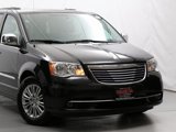 Used 2015 Chrysler Town & Country Touring-L w/ Driver Convenience Group image 2