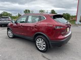 Used 2020 Nissan Rogue Sport SV w/ Technology Package image 4
