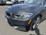 Used 2015 BMW M235i Convertible image 3