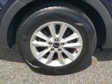 Used 2020 Kia Sorento LX image 5