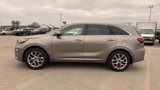 Used 2019 Kia Sorento SX image 5