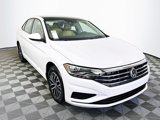 Used 2021 Volkswagen Jetta SE image 3