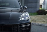 Used 2022 Porsche Cayenne Turbo image 6