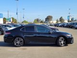 Used 2019 Toyota Camry SE image 4