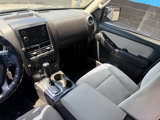 Used 2008 Ford Explorer XLT image 6