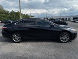 Used 2016 Toyota Camry image 2