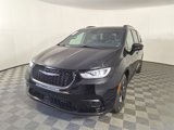 New 2025 Chrysler Pacifica Premium image 5