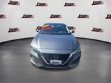 Used 2022 Nissan Sentra SV image 2