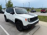 Used 2017 Jeep Renegade Trailhawk image 3