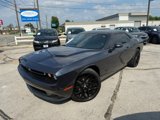 Used 2019 Dodge Challenger SXT image 2