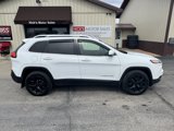 Used 2015 Jeep Cherokee Limited image 2