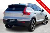 Certified 2022 Volvo XC40 T5 R-Design w/ Advanced Package image 2