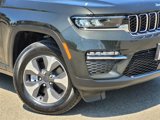 Used 2023 Jeep Grand Cherokee 4WD 4xe image 3