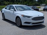 Used 2018 Ford Fusion SE w/ Fusion SE Technology Package image 3