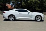 Used 2020 Chevrolet Camaro LT image 3