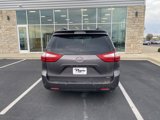 Used 2015 Toyota Sienna XLE image 4