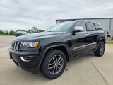 Certified 2018 Jeep Grand Cherokee Limited image 3