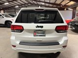 Used 2020 Jeep Grand Cherokee Altitude image 3