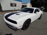 Used 2017 Dodge Challenger SXT image 3