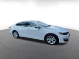 Used 2024 Chevrolet Malibu LT image 2