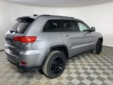 Used 2017 Jeep Grand Cherokee Laredo w/ Quick Order Package 23E image 5