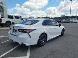 Used 2022 Toyota Camry SE image 3