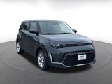 Used 2023 Kia Soul LX w/ LX Technology Package image 3