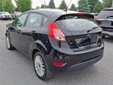 Used 2017 Ford Fiesta SE image 4