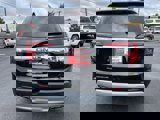 Used 2022 GMC Acadia SLE image 4