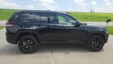 New 2025 Jeep Grand Cherokee Altitude image 5