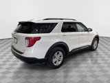 Certified 2022 Ford Explorer XLT w/ Equipment Group 202A image 5