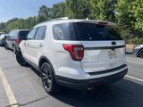 Used 2018 Ford Explorer XLT w/ Equipment Group 202A image 3