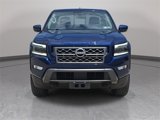 Used 2022 Nissan Frontier SV image 2