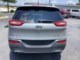 Used 2017 Jeep Cherokee Limited image 4