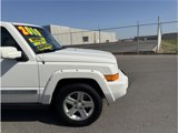 Used 2010 Jeep Commander Limited w/ Quadradrive II 4X4 Group image 3