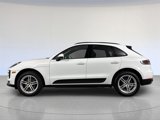 Certified 2021 Porsche Macan image 2